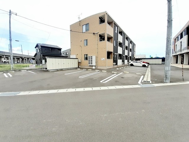 14/20 駐車場
