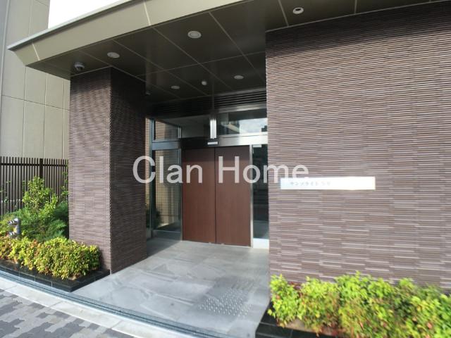 29/30 エントランス