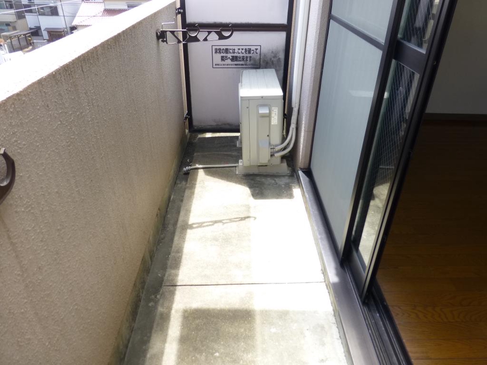 19/30 バルコニー