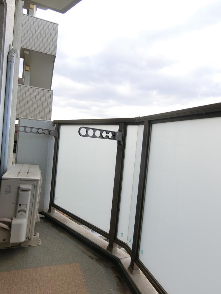 19/30 バルコニー