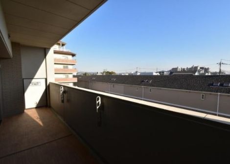 17/30 バルコニー