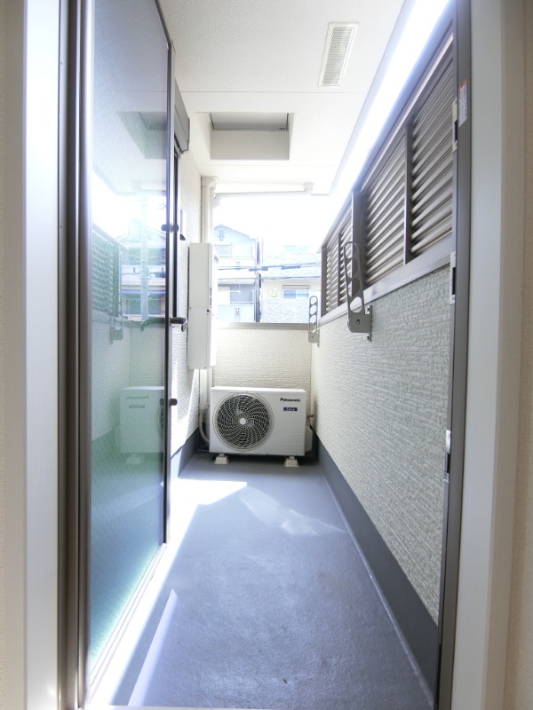 19/30 バルコニー