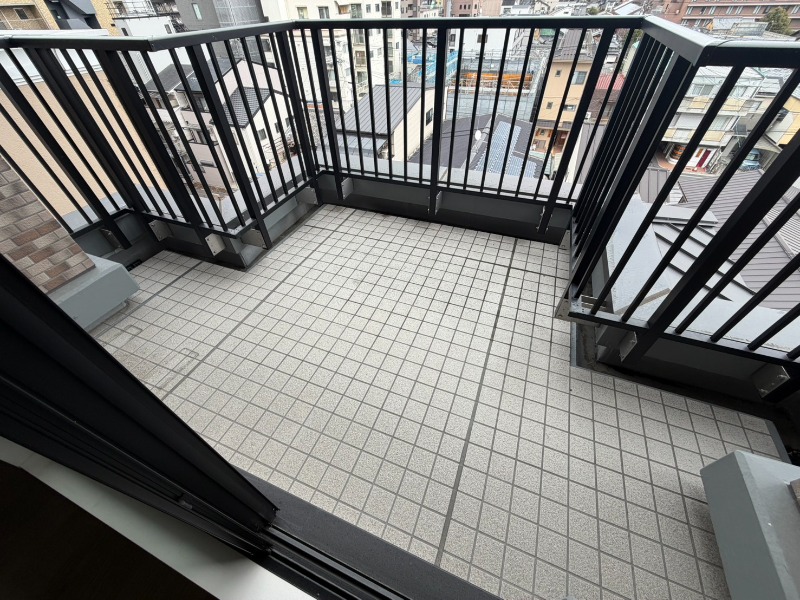 17/29 バルコニー