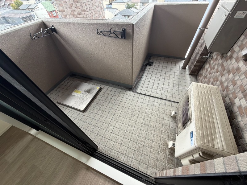 18/29 バルコニー