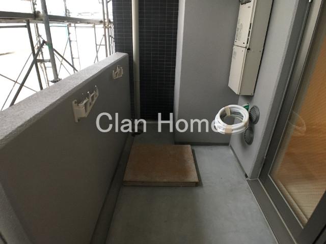 19/30 バルコニー