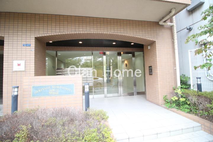 25/30 エントランス