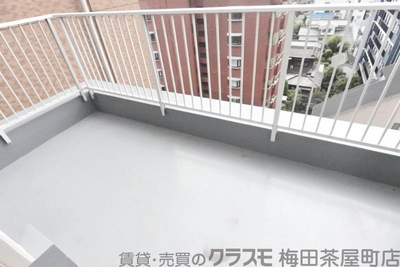 25/30 バルコニー