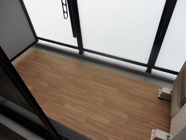 25/30 バルコニー