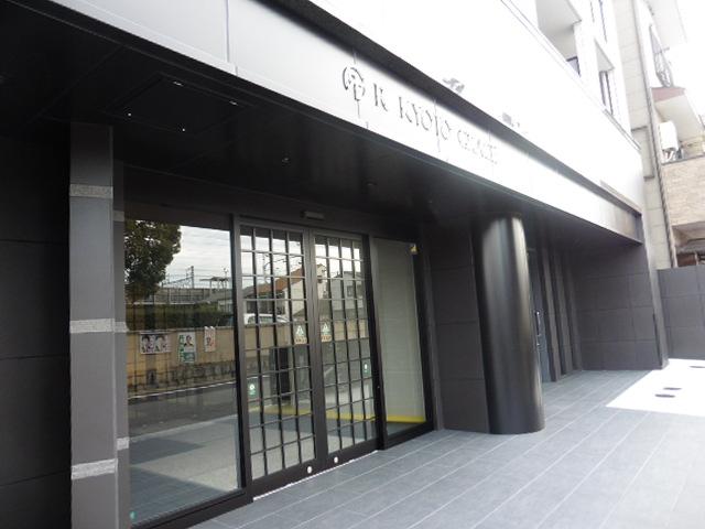 29/30 エントランス