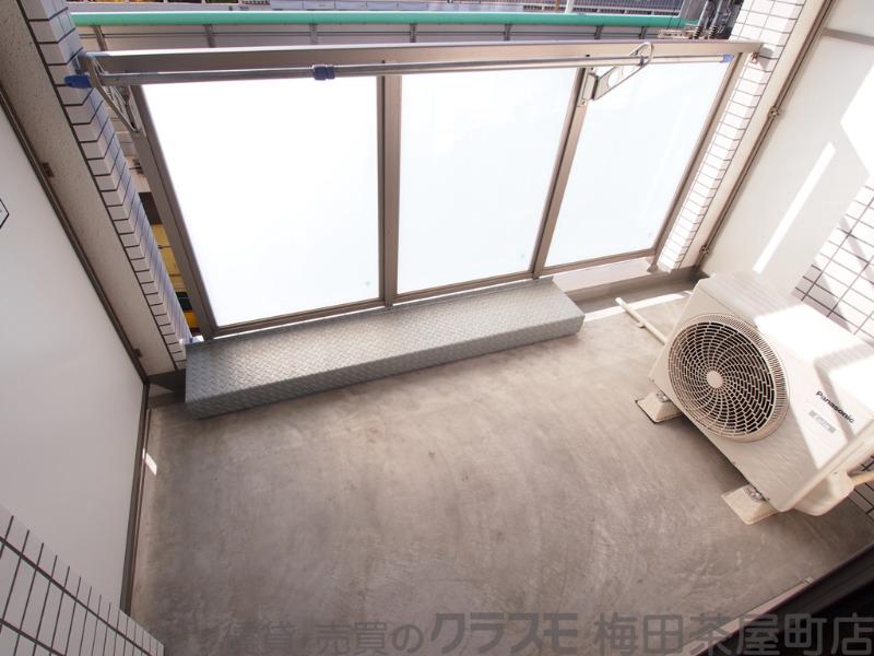 22/30 バルコニー