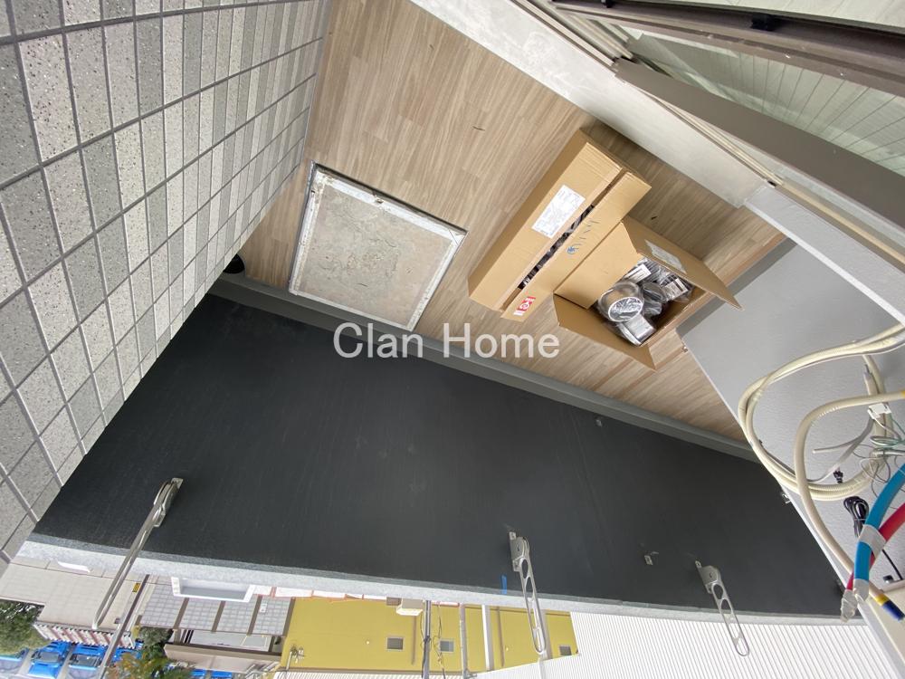 25/30 バルコニー