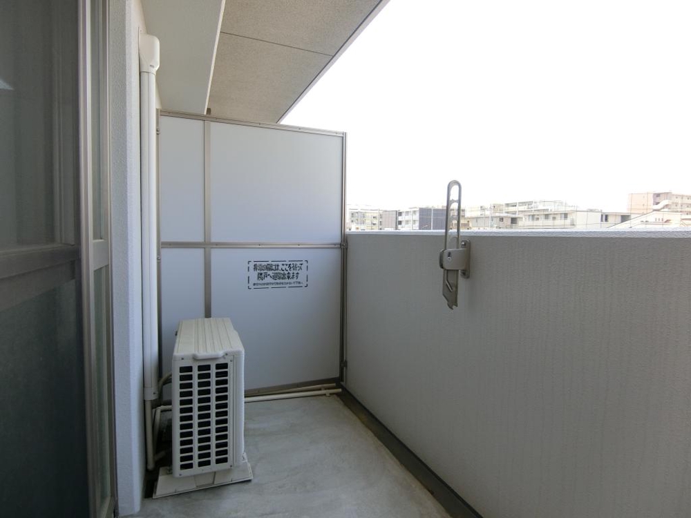 20/30 バルコニー