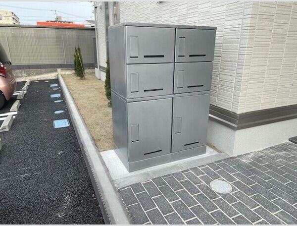 15/21 エントランス