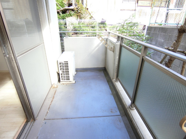 19/30 バルコニー