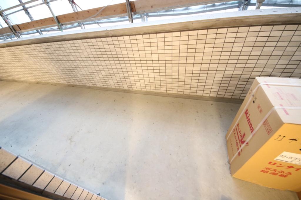 18/30 バルコニー