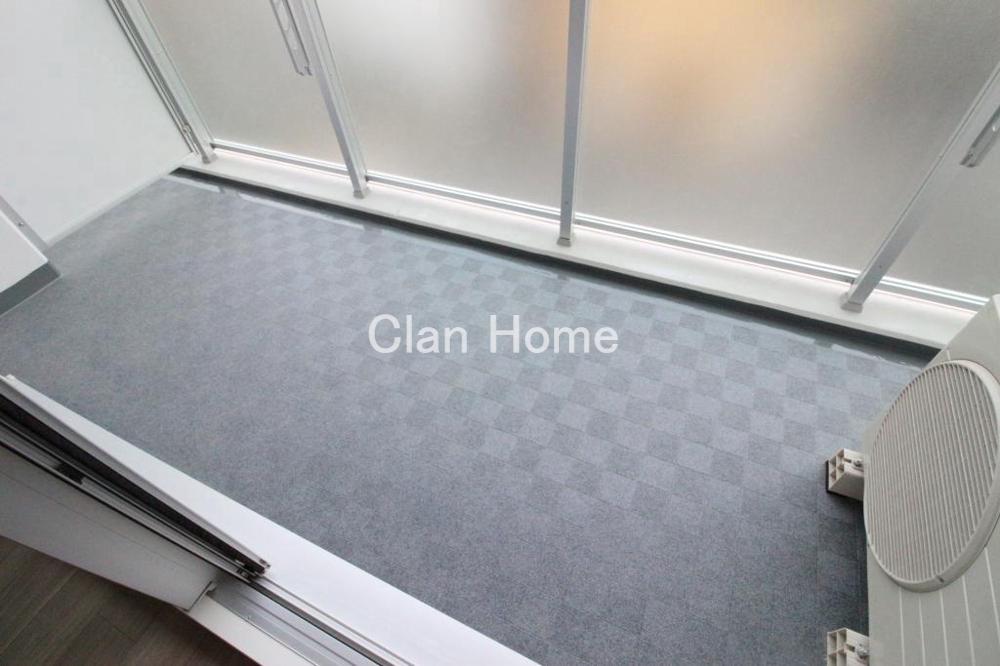 20/30 バルコニー