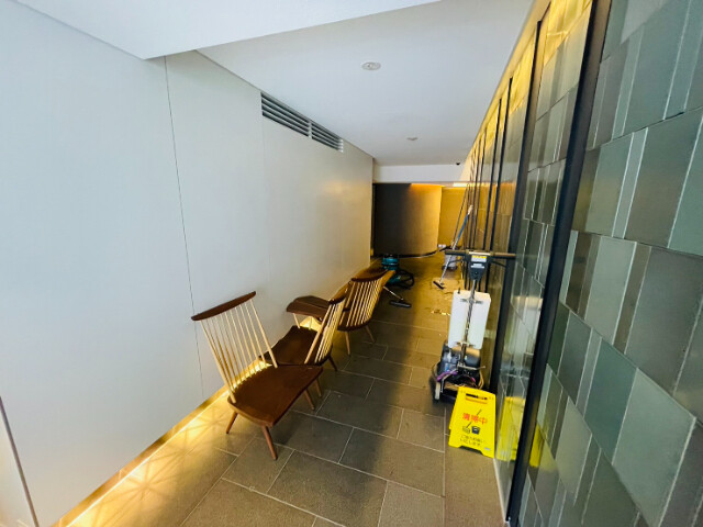 2/3 エントランス