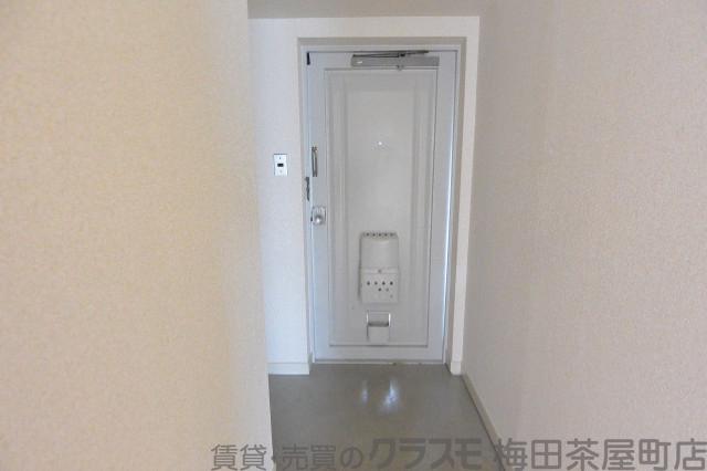 14/30 玄関