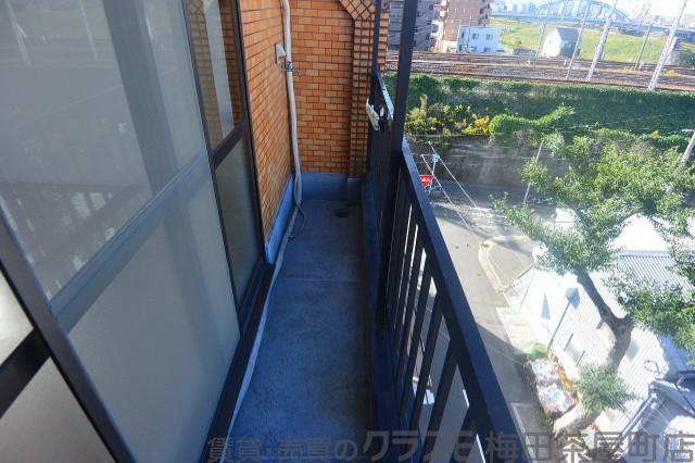 22/30 バルコニー