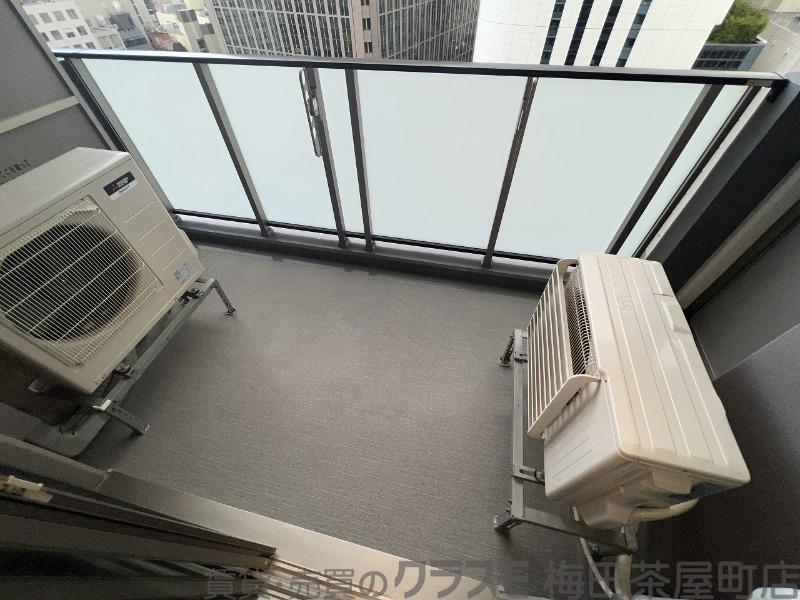 21/30 バルコニー