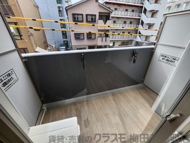 22/30 バルコニー