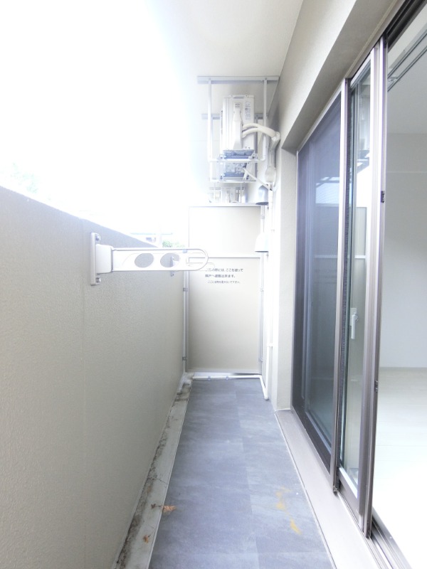 19/30 バルコニー