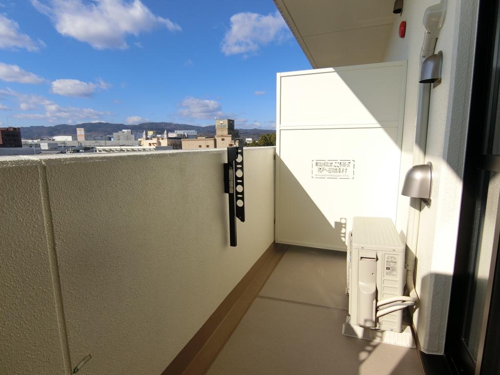 23/30 バルコニー
