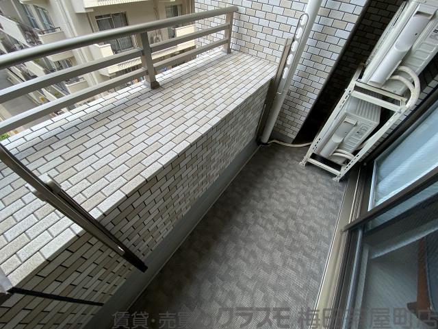 26/30 バルコニー