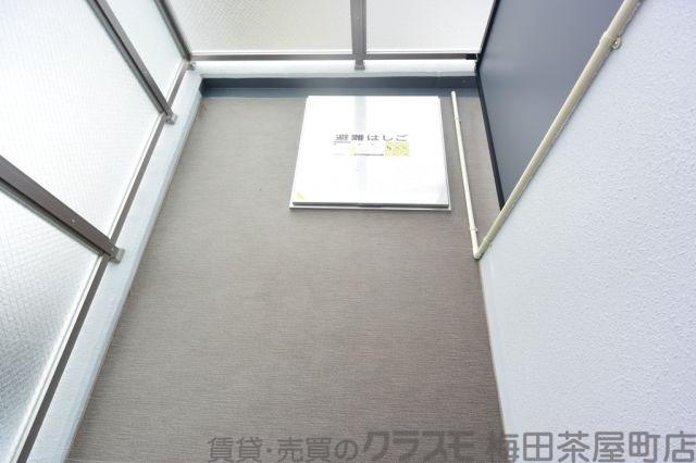 21/30 バルコニー