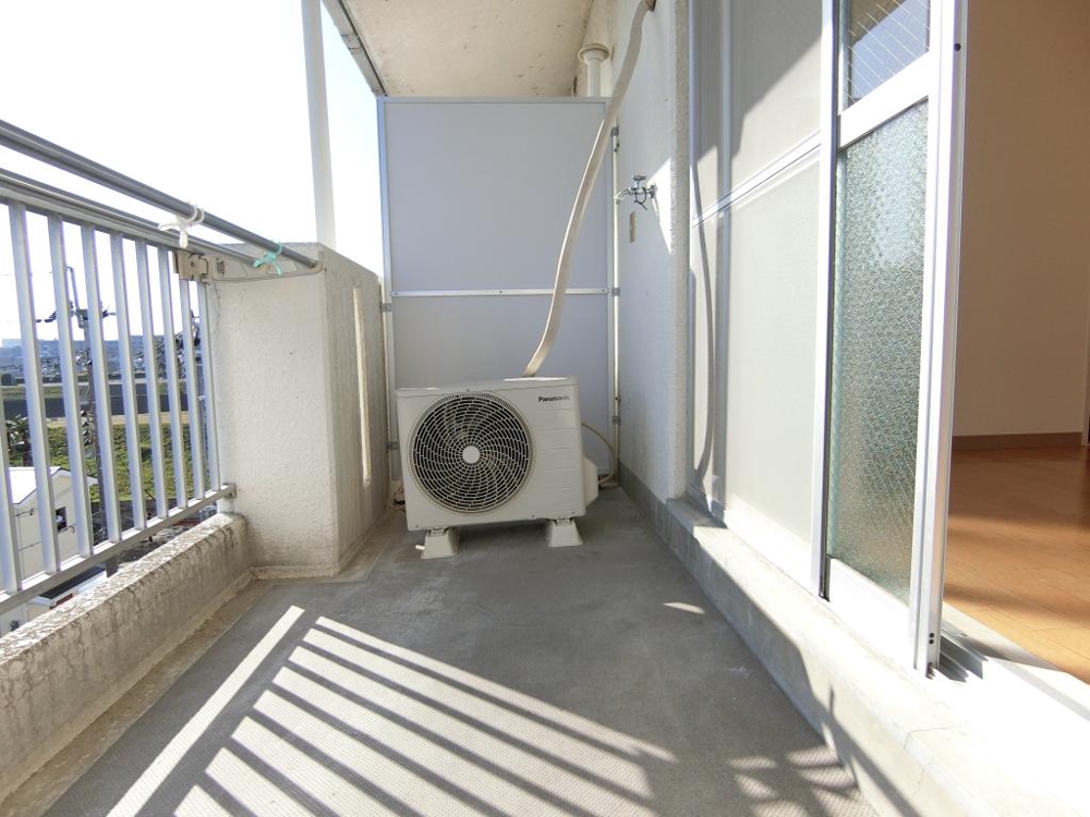 20/30 バルコニー