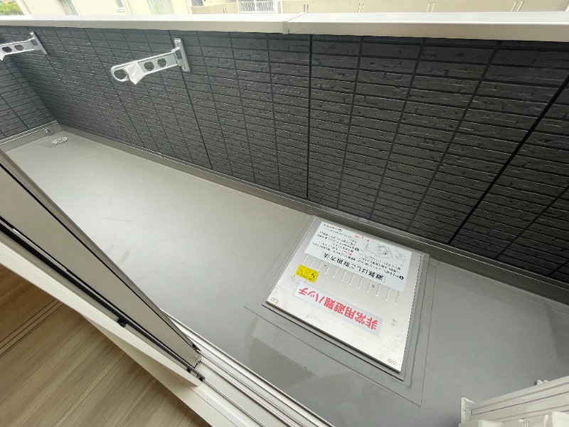 15/26 バルコニー