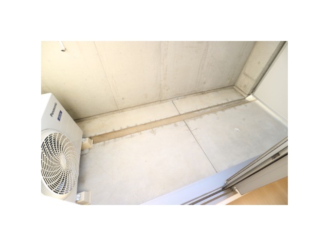 22/30 バルコニー