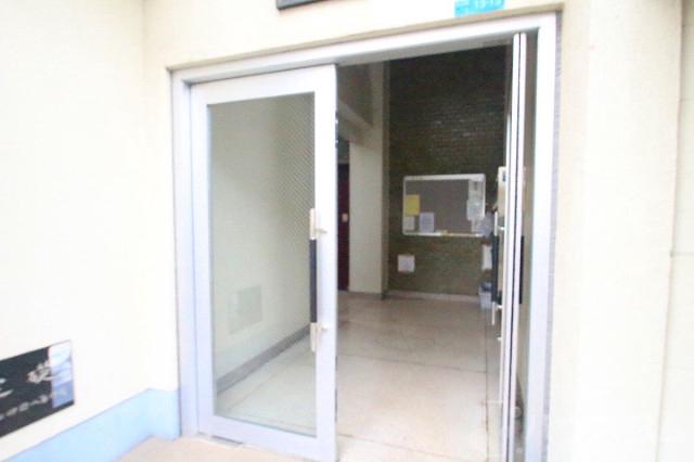 3/8 エントランス