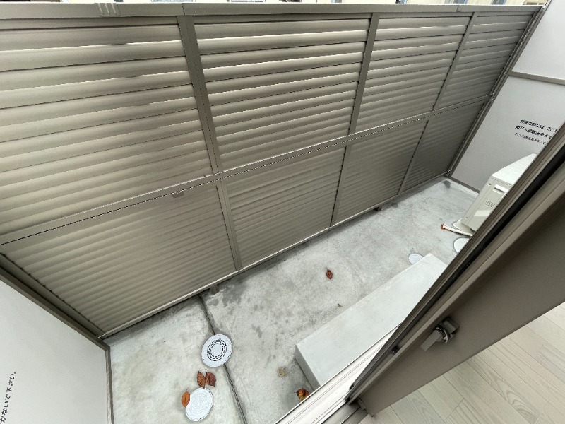 21/30 バルコニー