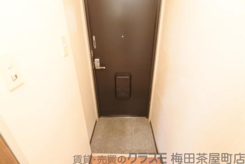 14/30 玄関