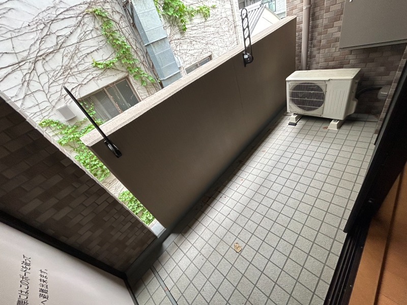 19/30 バルコニー