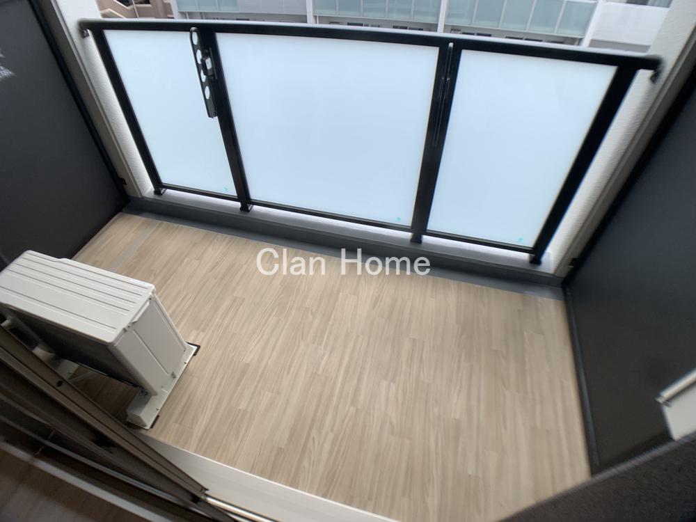 25/30 バルコニー