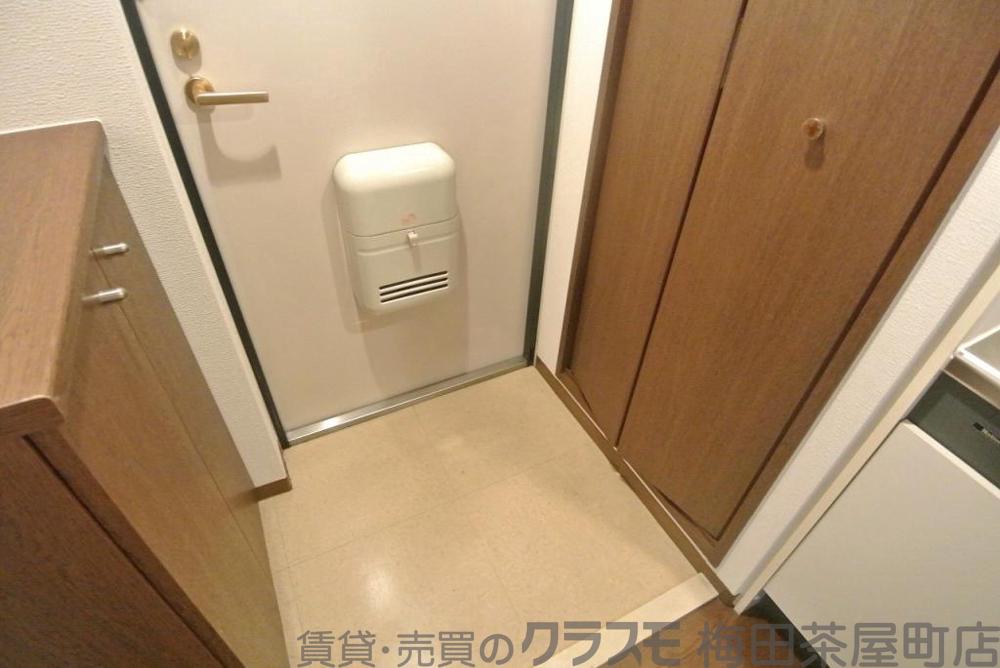 14/30 玄関