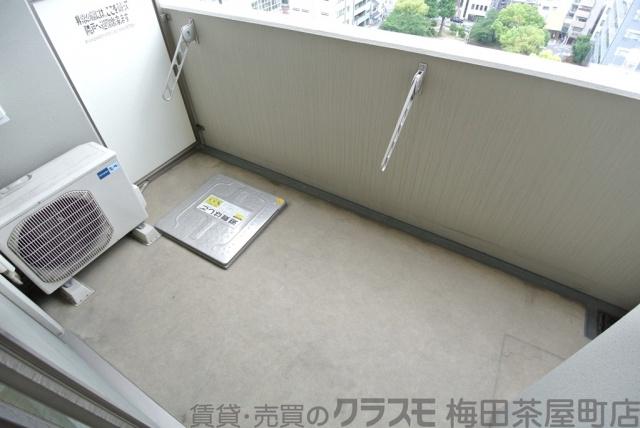 21/30 バルコニー