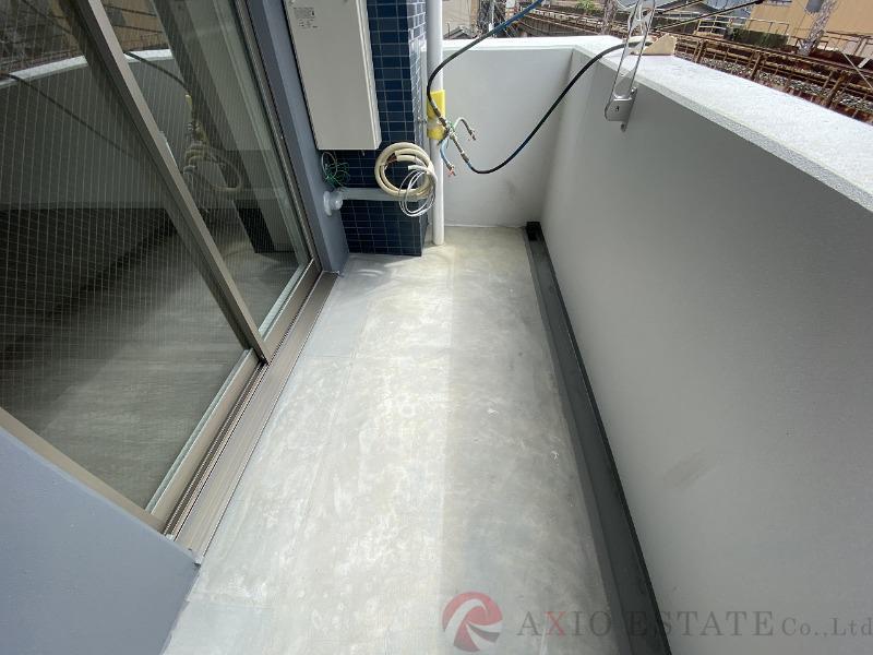 21/30 バルコニー