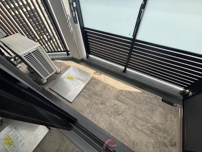 26/30 バルコニー