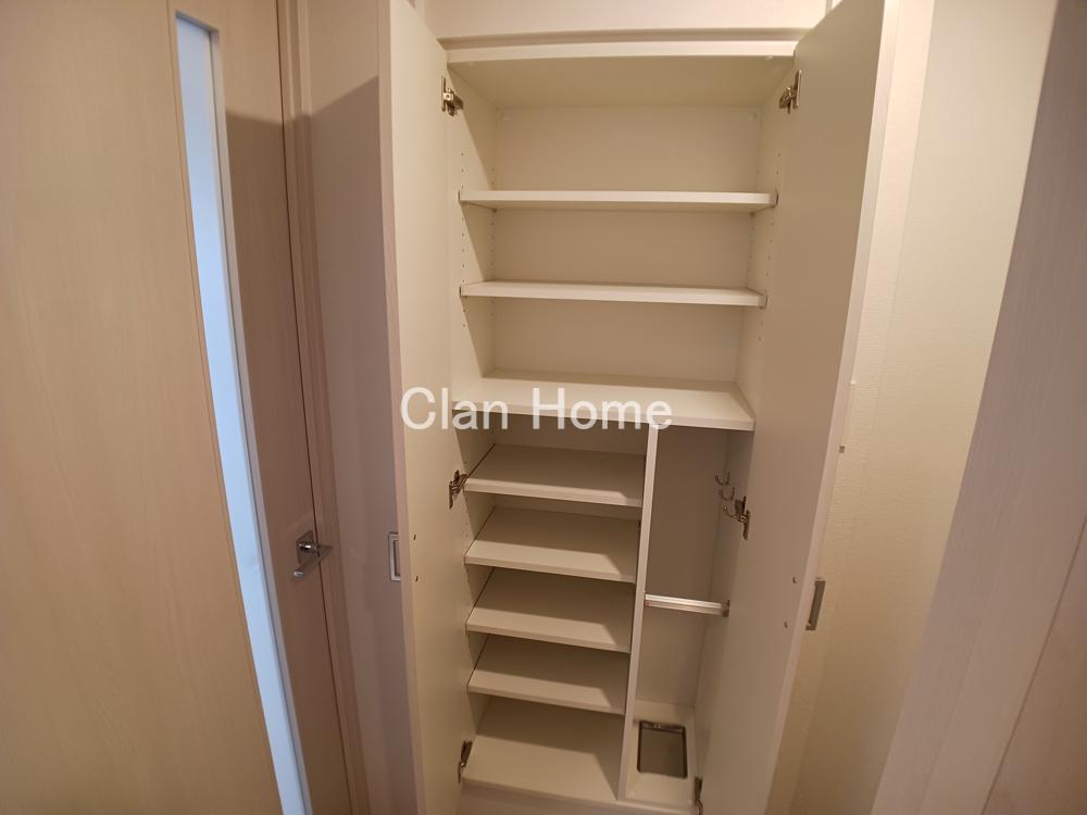 26/30 エントランス