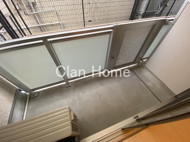 21/30 バルコニー