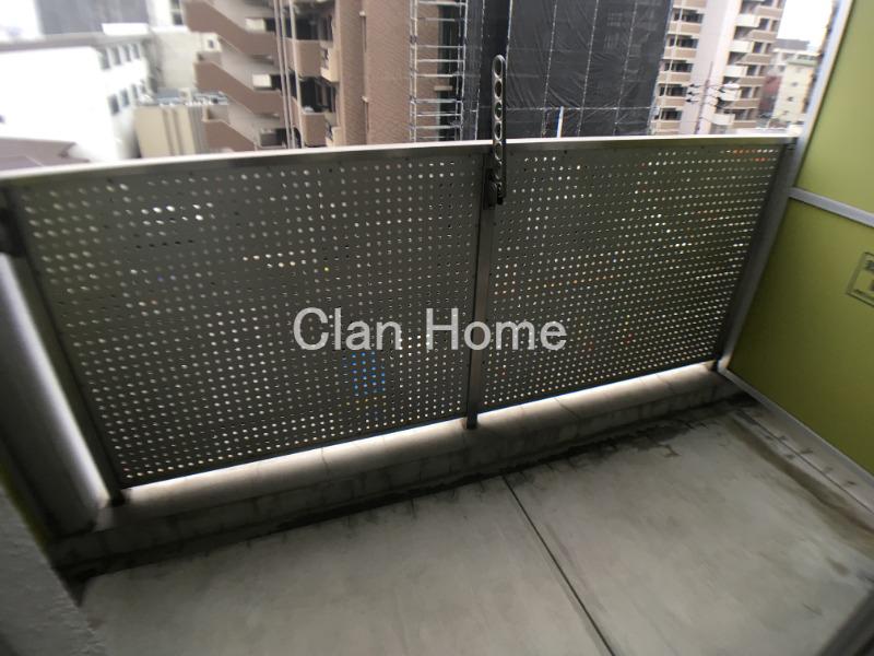 25/30 バルコニー