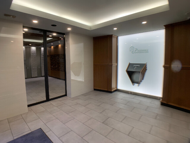 29/30 エントランス