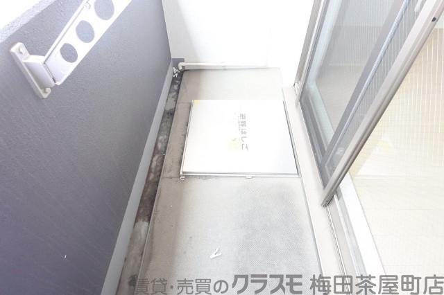 21/30 バルコニー