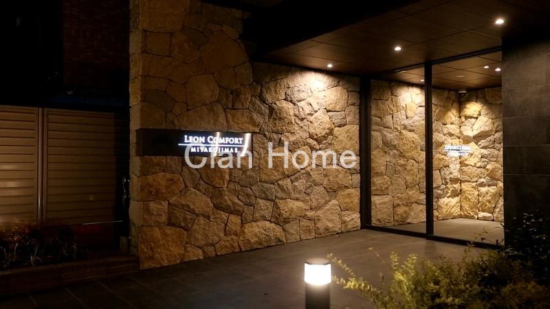 4/4 エントランス