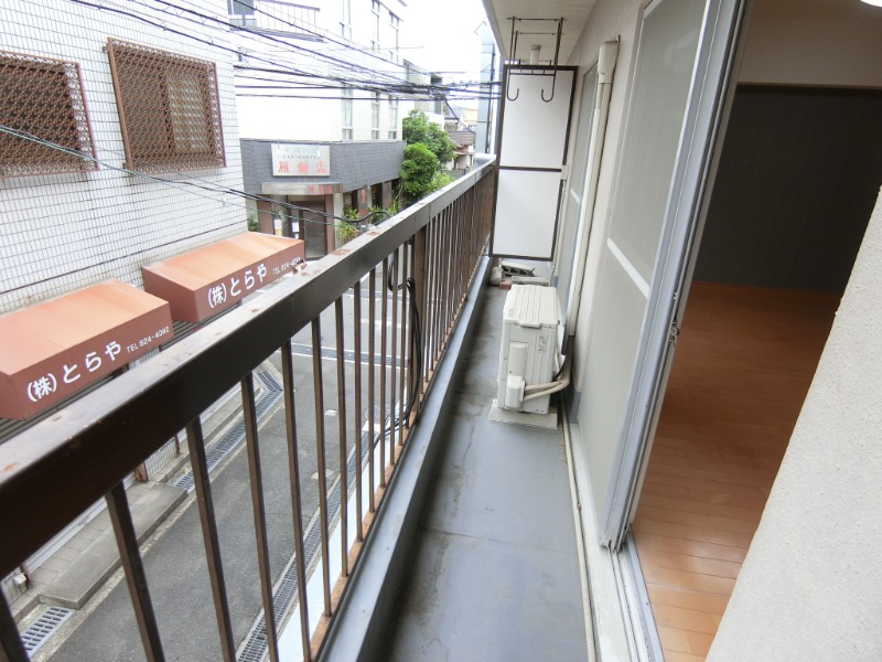 19/30 バルコニー