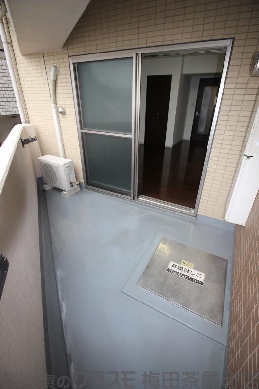 18/30 バルコニー