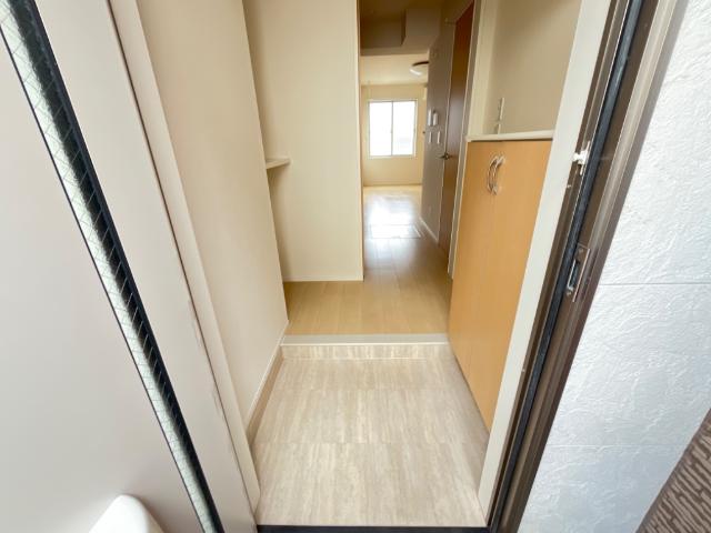 14/29 玄関